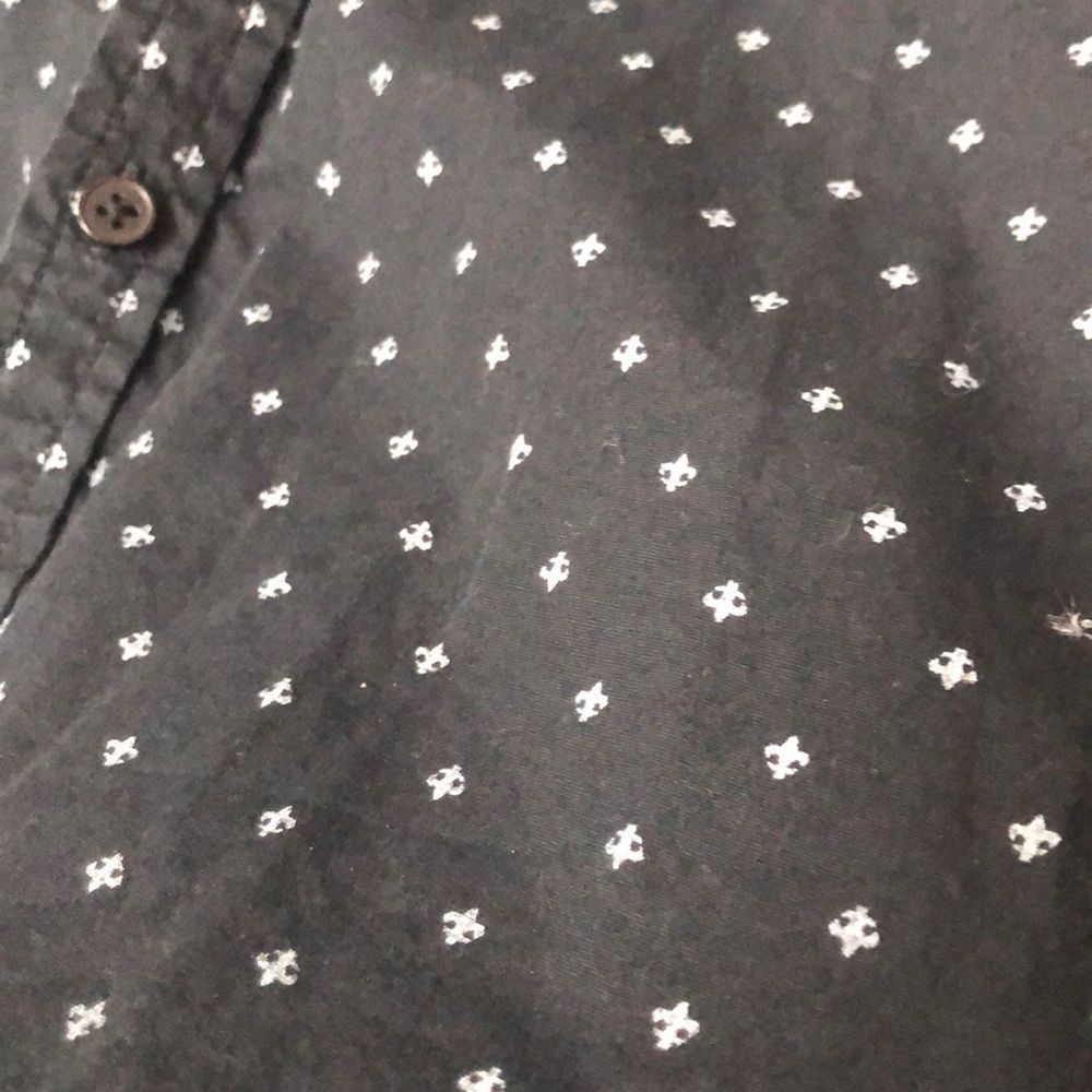 Broken thread pattered button down - Picture 4 of 7